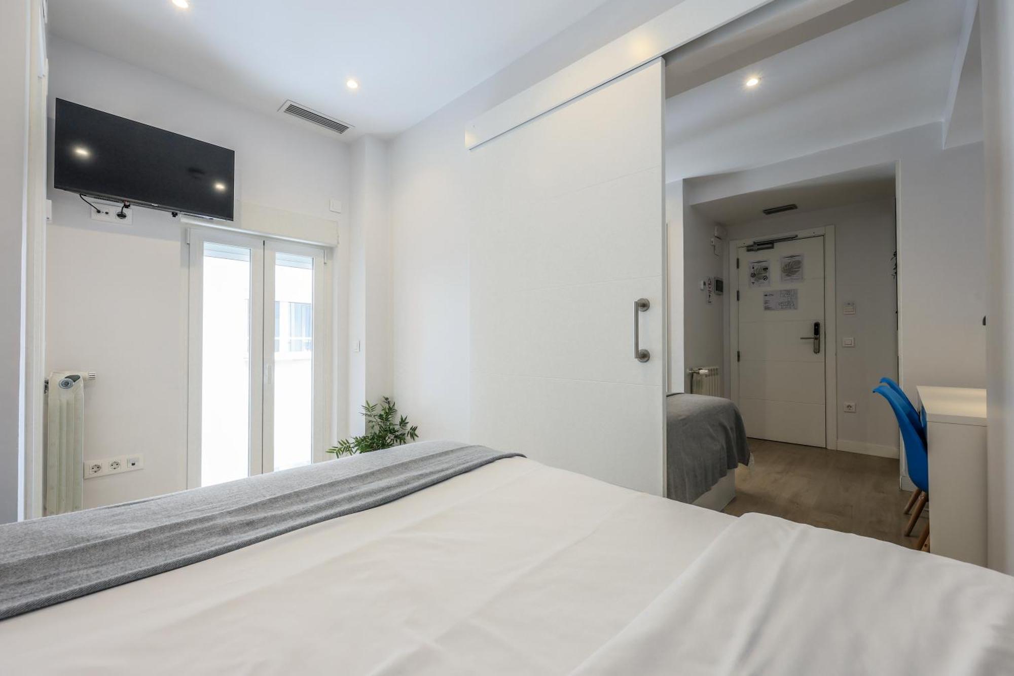 Amazinn Places Blasco De Garay 102 Madrid Exterior foto